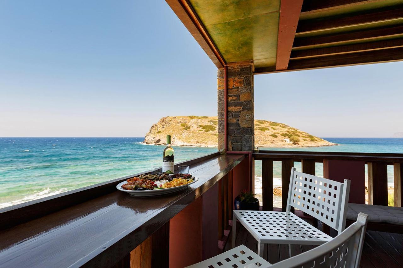 Menelaos Penthouse *
