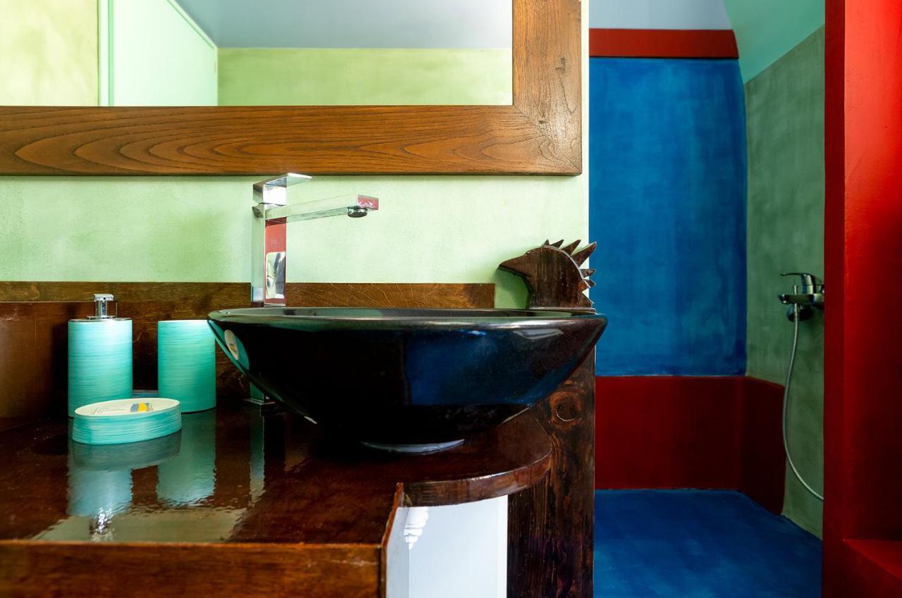 Menelaos Penthouse Apartment *